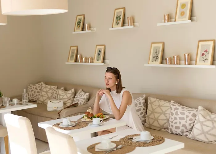 Hotel Capri- Adult Only